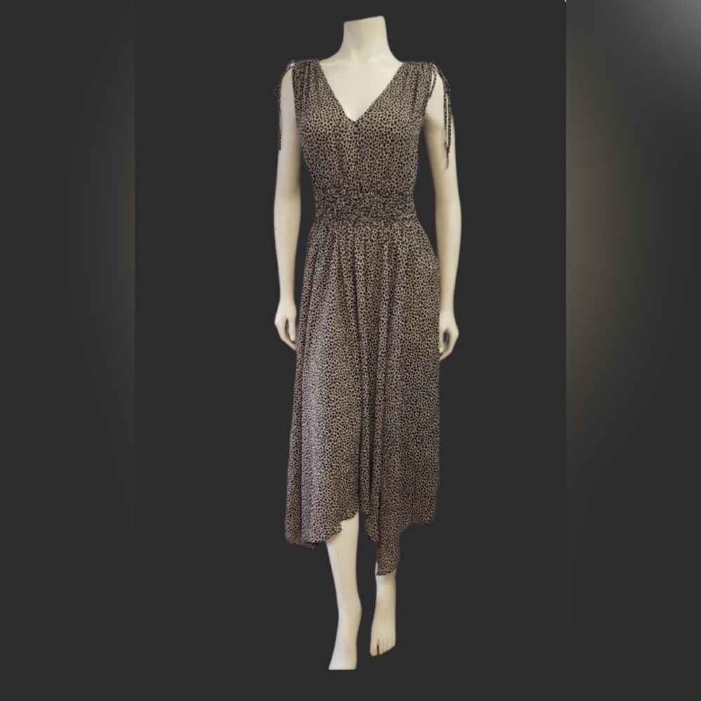 Sleeveless Leopard Print Midi Dress in Brown